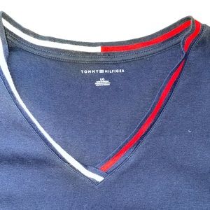 V neck Tommy Hilfiger shirt